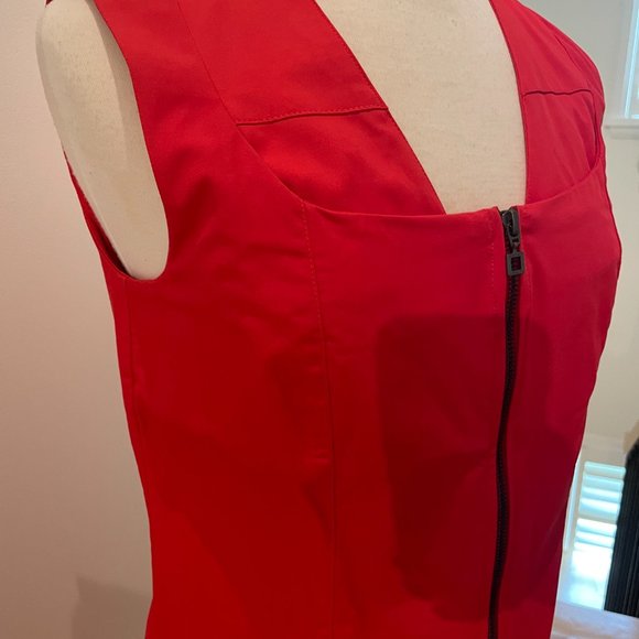 Sarah Pacini Front-Zip Dress - Picture 3 of 10